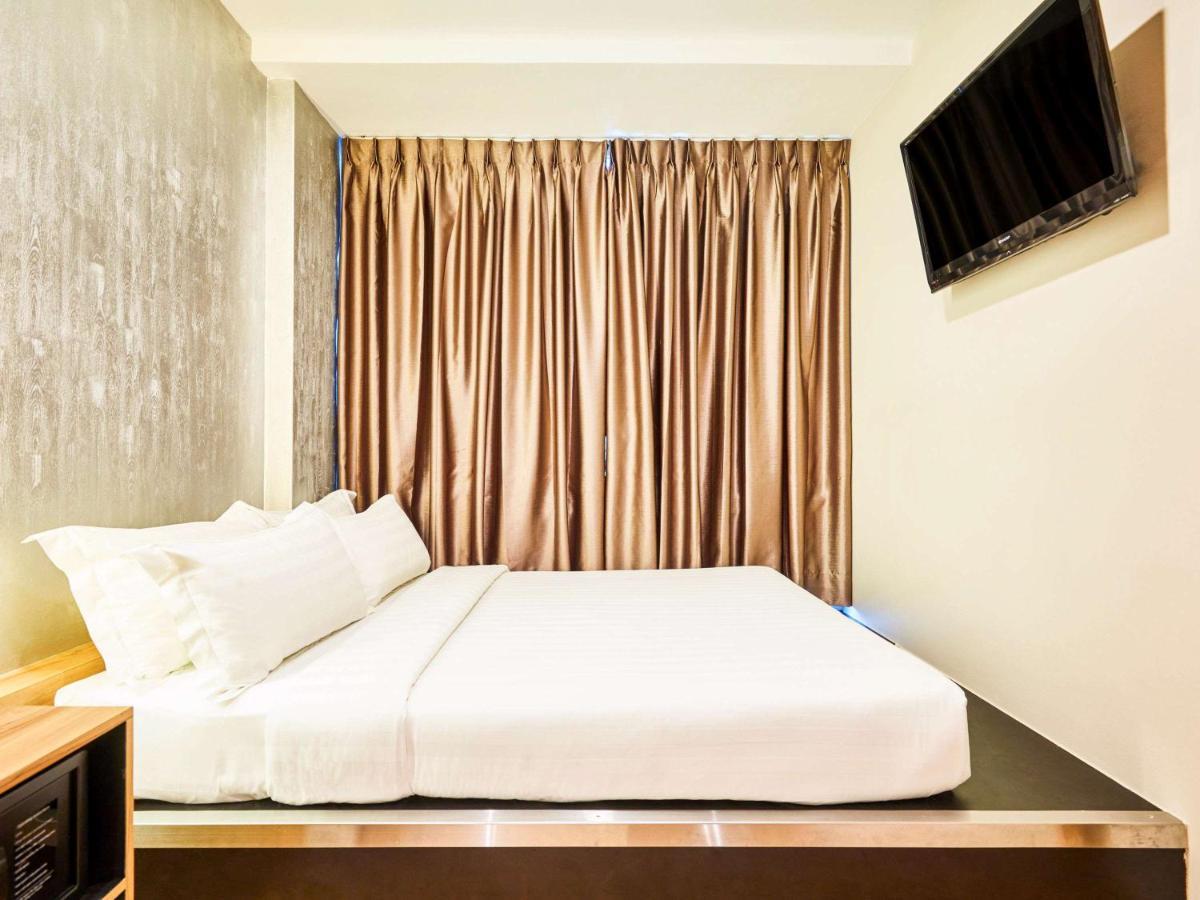Ibis Budget Singapore West Coast Exterior foto